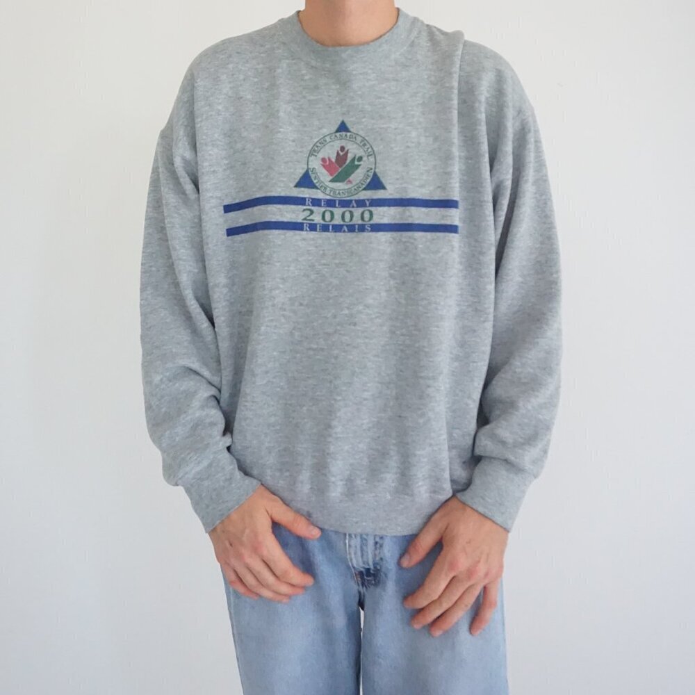 Vintage Fruit of the Loom Grey Graphic Sweatshirt Cabincore Gorpcore L